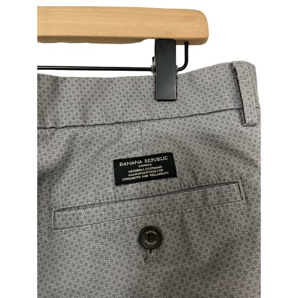 Banana Republic Factory Mens Mason Chino Gray Geometric Design Pant Size 34 - Picture 5 of 7